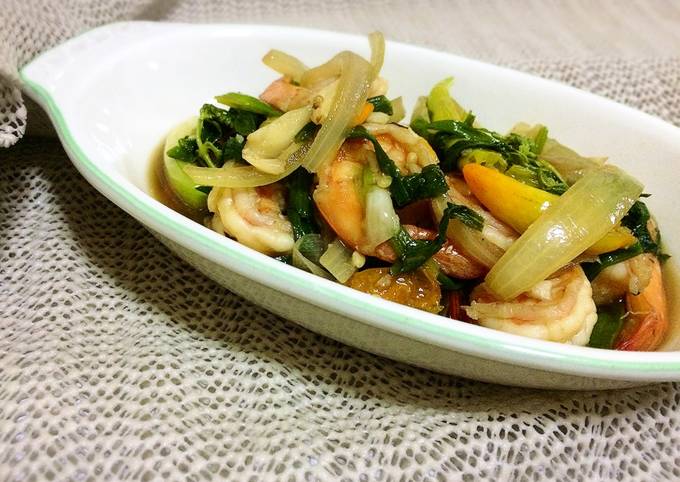 31. PHAD KRA PRAO TALAY